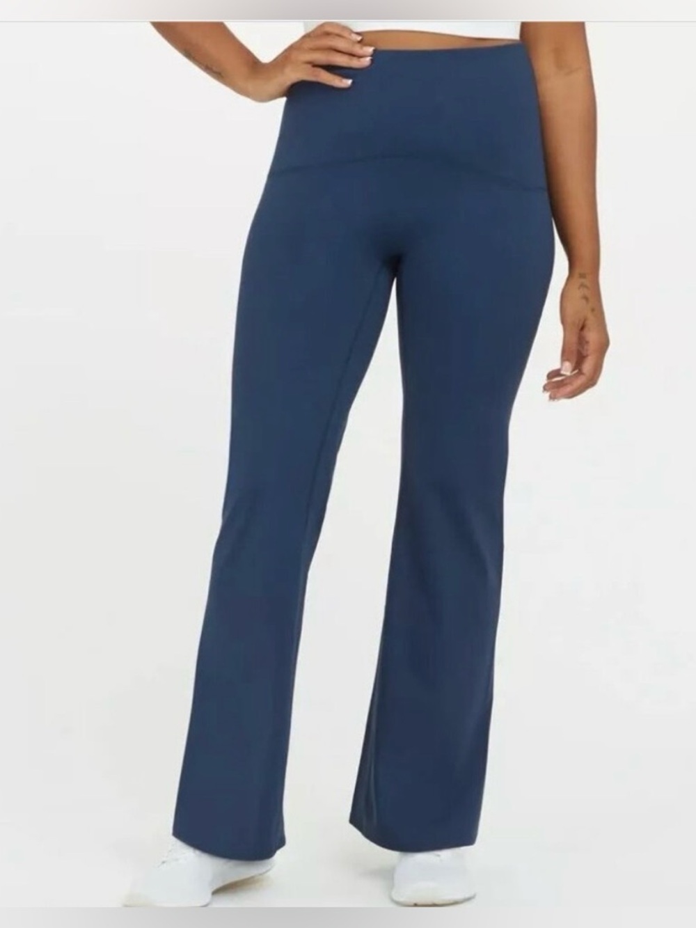 Spanx Navy Booty Boost Flare Pant XL